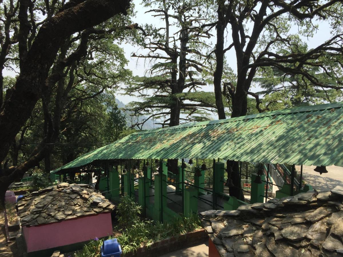 Katyuri Kings Divine Stay- Babaji'S Cave Dwarahat Екстериор снимка