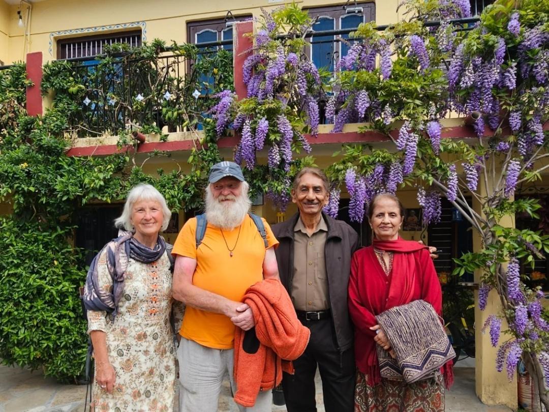 Katyuri Kings Divine Stay- Babaji'S Cave Dwarahat Екстериор снимка